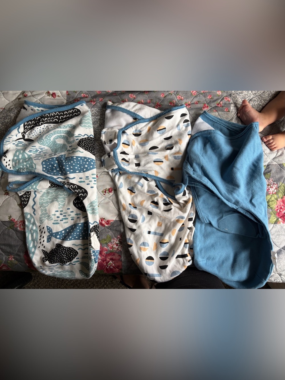 🤍Baby Swaddle Sack with Blue Trim - Soft Geometric Print🤍